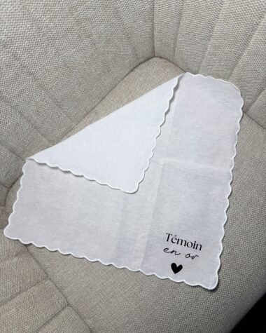 Mouchoir personnalisé témoin