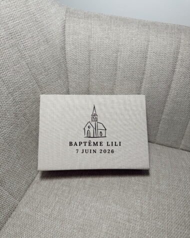 Boîte photo baptême avec illustration